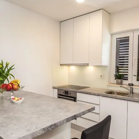 Apartment Neretva Valley - Heated Pool