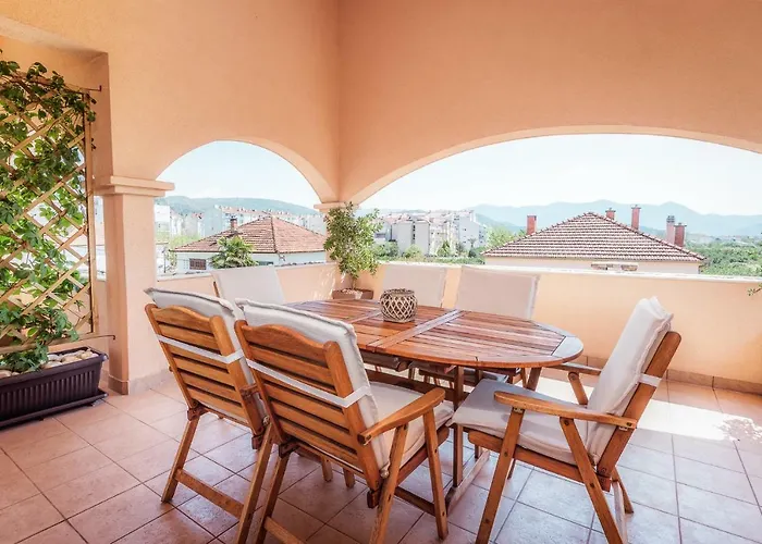 Apartment Neretva Valley - Heated Pool